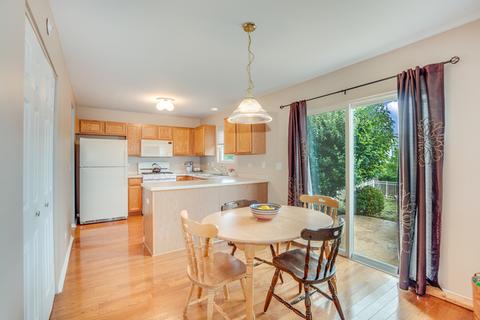 2222 Ashbrook Ln, Plainfield, IL 60586 photo 9