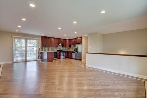 540 Amherst Ln, Hoffman Estates, IL 60169 photo 5