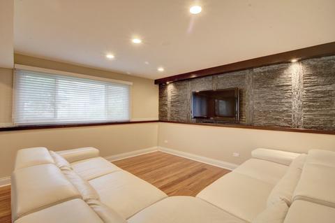 540 Amherst Ln, Hoffman Estates, IL 60169 photo 13
