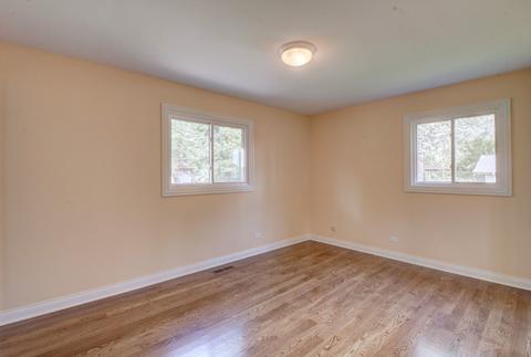 540 Amherst Ln, Hoffman Estates, IL 60169 photo 7
