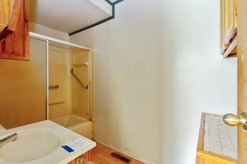 5107 Parkview Dr, Mccullom Lake, IL 60050 photo 26