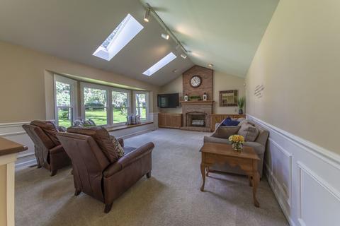 1727 Beloit Dr, Naperville, IL 60565 photo 9
