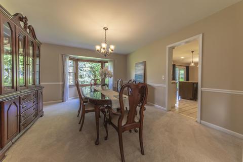 1727 Beloit Dr, Naperville, IL 60565 photo 5