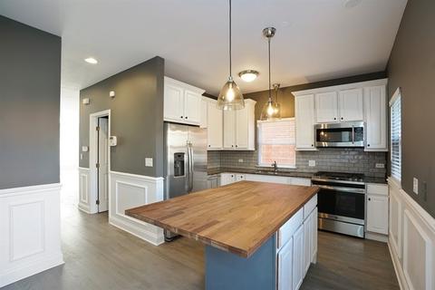 4152 S Berkeley Ave, Chicago, IL 60653 photo 5