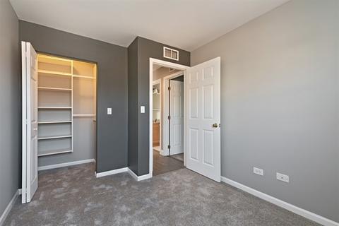 4152 S Berkeley Ave, Chicago, IL 60653 photo 10