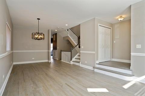 4152 S Berkeley Ave, Chicago, IL 60653 photo 3