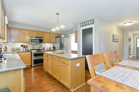 1911 Brier Glen Dr, Plainfield, IL 60586 photo 10