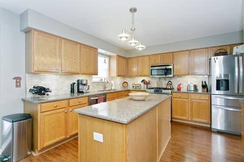 1911 Brier Glen Dr, Plainfield, IL 60586 photo 9