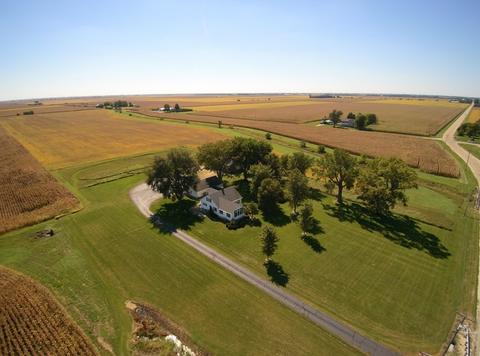 3155 E Gardner Rd, Gardner, IL 60424 photo 1