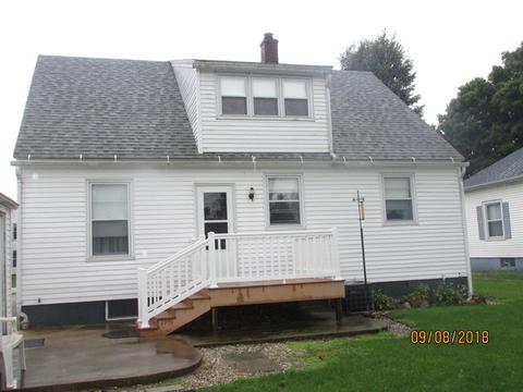 475 E Main St, Sheldon, IL 60966 photo 2