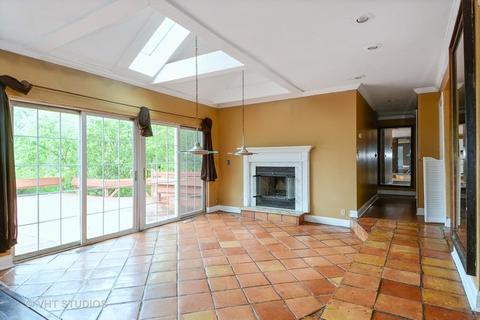 40 W863 Bowes Bend Dr, Elgin, IL 60124 photo 7