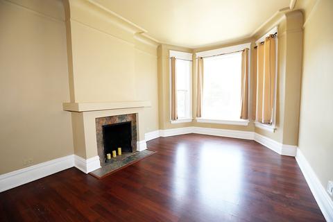 823 E 47th Pl, Chicago, IL 60615 photo 5