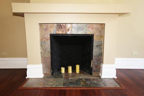823 E 47th Pl, Chicago, IL 60615 photo 7