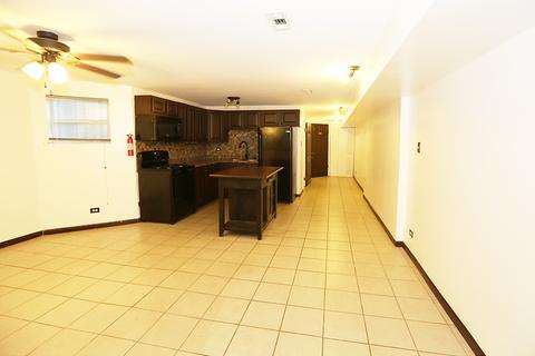 823 E 47th Pl, Chicago, IL 60615 photo 31
