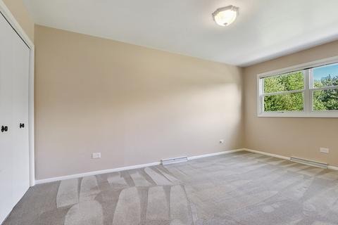 2834 E Pine Dr, Crete, IL 60417 photo 8