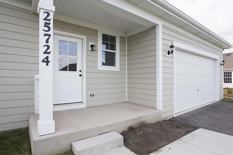 25724 Roundstone Ave, Plainfield, IL 60585 photo 6