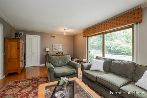 1140 Shady Ln, Wheaton, IL 60187 photo 14