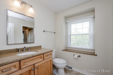 1140 Shady Ln, Wheaton, IL 60187 photo 22