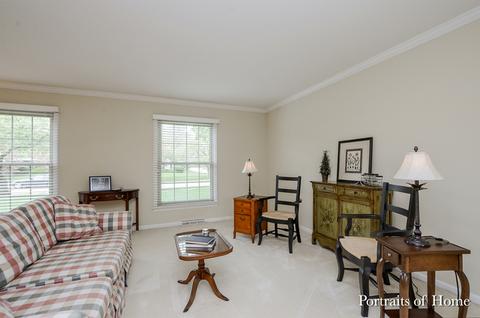 1140 Shady Ln, Wheaton, IL 60187 photo 3