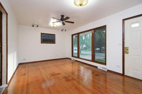 333 Dorsetshire Dr, Steger, IL 60475 photo 2