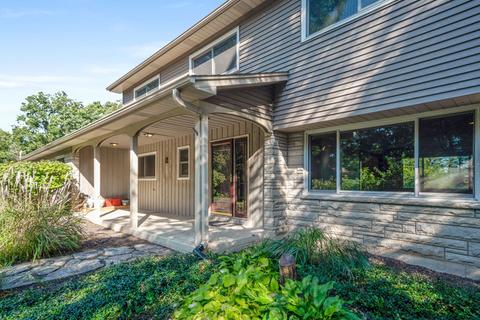 9 N590 Kendall Rd, Elgin, IL 60124 photo 3