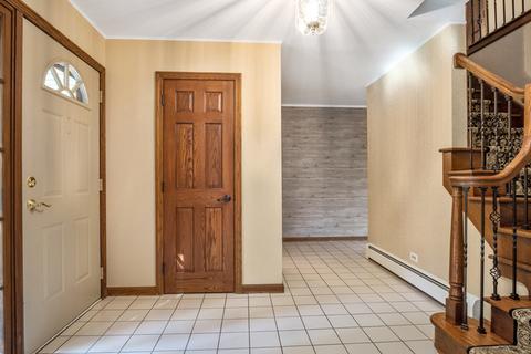 9 N590 Kendall Rd, Elgin, IL 60124 photo 4