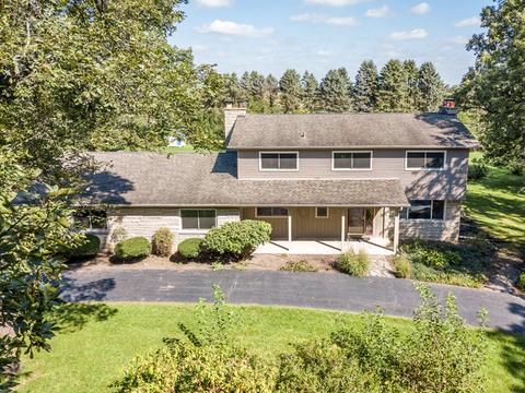 9 N590 Kendall Rd, Elgin, IL 60124 photo 2