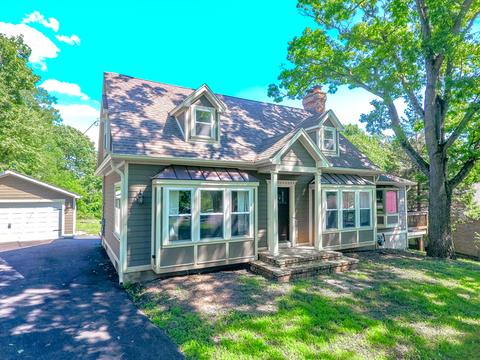 285 Cornwall Dr, Crete, IL 60417 photo 1