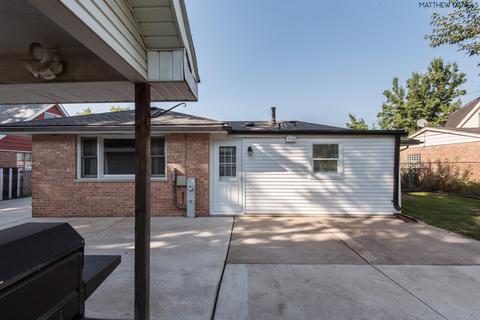 6901 Olympic Dr, Bridgeview, IL 60455 photo 30