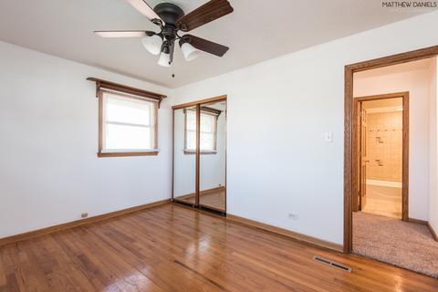6901 Olympic Dr, Bridgeview, IL 60455 photo 21