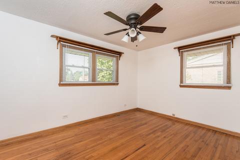 6901 Olympic Dr, Bridgeview, IL 60455 photo 20