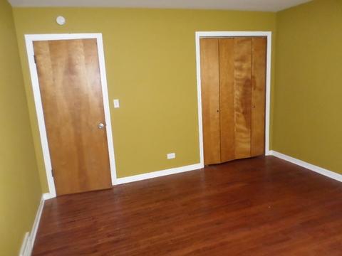 826 Forest Ave, Elgin, IL 60120 photo 17