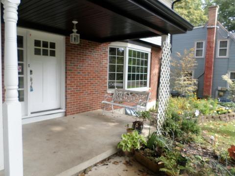 826 Forest Ave, Elgin, IL 60120 photo 3