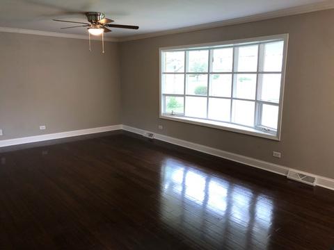 540 N 7th Ave, Addison, IL 60101 photo 3