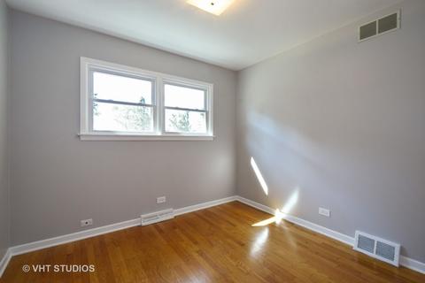 1411 Marcy Ln, Wheeling, IL 60090 photo 8
