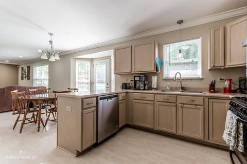 2003 Westmore Grove Dr, Plainfield, IL 60586 photo 3