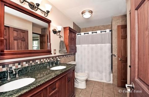 2411 Fairview Ln, Mchenry, IL 60051 photo 10