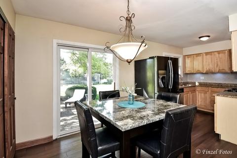2411 Fairview Ln, Mchenry, IL 60051 photo 6