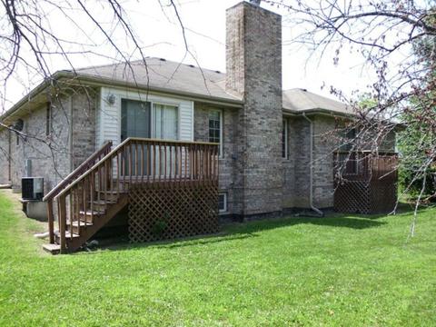 18609 Augusta Ln, Hazel Crest, IL 60429 photo 2