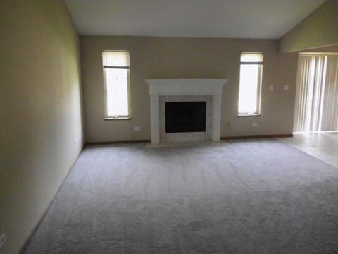 18609 Augusta Ln, Hazel Crest, IL 60429 photo 3