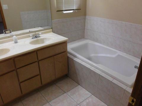 18609 Augusta Ln, Hazel Crest, IL 60429 photo 10