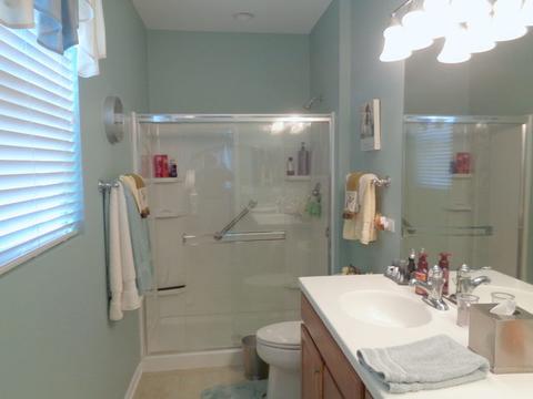 2829 Edgewater Dr, Elgin, IL 60124 photo 13