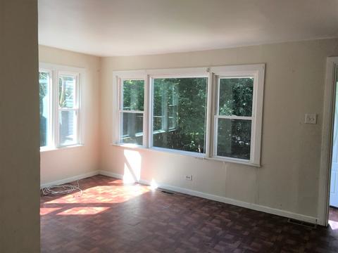 325 Knoll St, Wheaton, IL 60187 photo 3