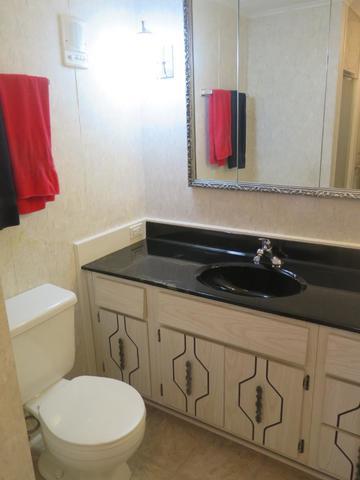 585 Edgemont Ln, Hoffman Estates, IL 60169 photo 8