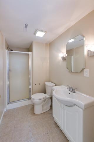 1209 Hillside Ln, Mchenry, IL 60050 photo 11