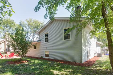 1209 Hillside Ln, Mchenry, IL 60050 photo 15