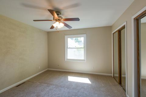 1209 Hillside Ln, Mchenry, IL 60050 photo 10