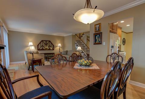 1456 Blackburn St, Wheaton, IL 60189 photo 8