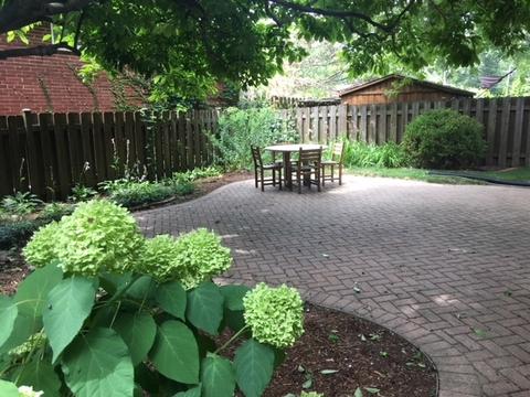 210 Cambridge Rd, Des Plaines, IL 60016 photo 18