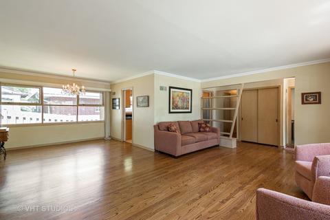210 Cambridge Rd, Des Plaines, IL 60016 photo 4